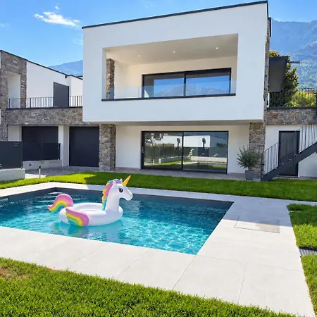 Villa Andrea, -