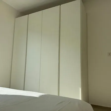Villa Andrea, -